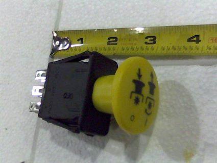 PTO Engager-Switch for Blades