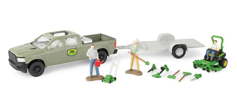 1:32 JD LAWN CARE SET