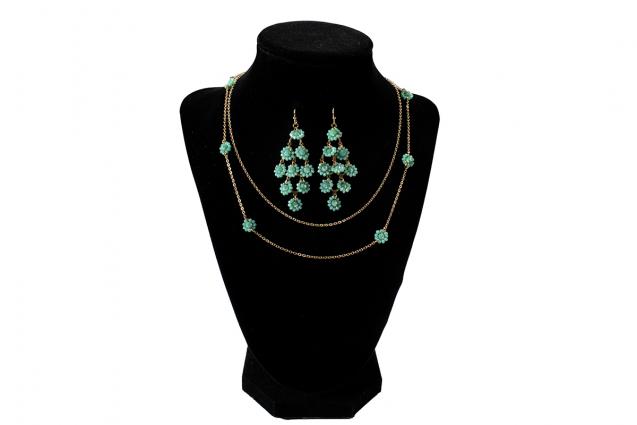 BR BEADED GREEN FLORAL SET